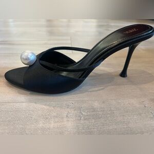 Zara Black Pearl-Accent Women's Heeled Mule
